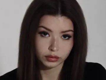 TheresiaPolitz  live sex cam