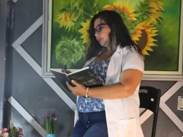 DeboraBloch  live sex cam