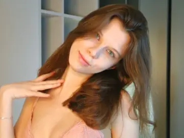 JulinaGorovena  live sex cam