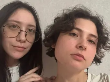 DoreenAndBecki  live sex cam