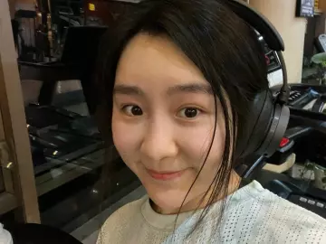 SusanAliyah  live sex cam