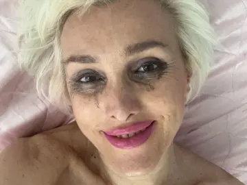 LiliannaSmith  live sex cam