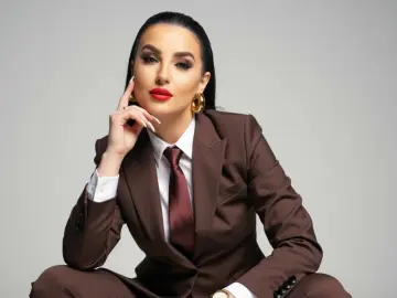 VivianReeve  live sex cam