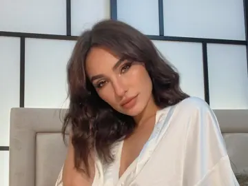 AllegraEssen  live sex cam