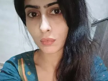 MuskiKhan  live sex cam