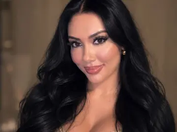 KellyZouj  live sex cam