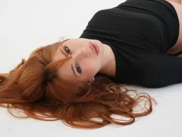 MiaDuffer  live sex cam