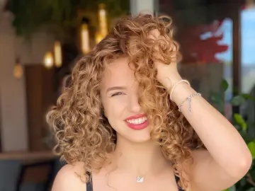 MiaPolanska  live sex cam