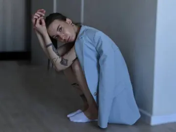 MirnaLatourette  live sex cam