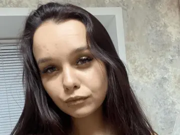 ShakiaPolek  live sex cam