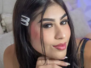 MiaDessire  live sex cam