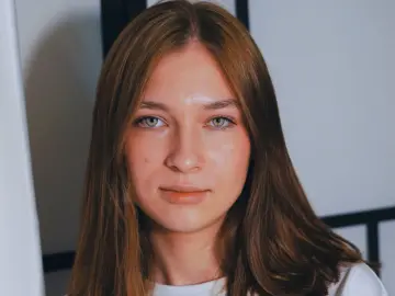 JaniceHumprey  live sex cam