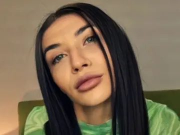 JanneMaine  live sex cam