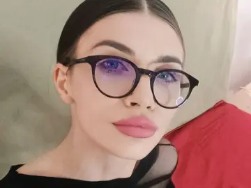 JanneMaine  live sex cam