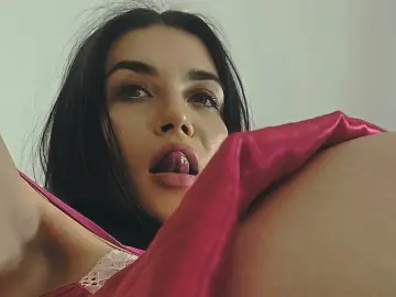 JanneMaine  live sex cam