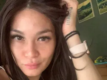 KinkyKumiho  live sex cam