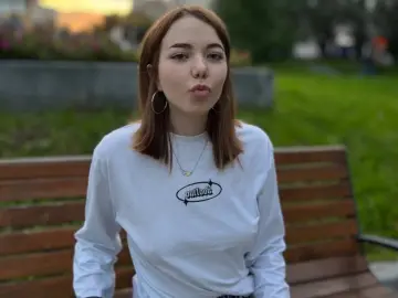 PegGubin  live sex cam