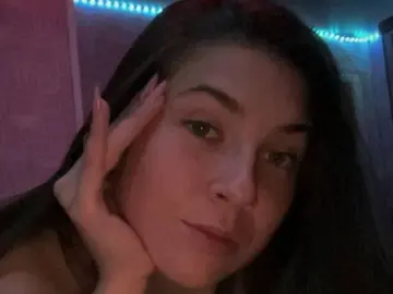 BuenaRiblet  live sex cam