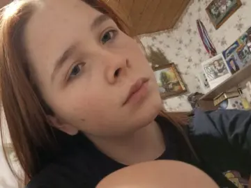 KailaBergh  live sex cam