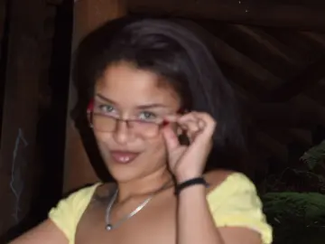 LunaRuselly  live sex cam