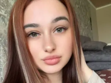 KeeshaKosek  live sex cam
