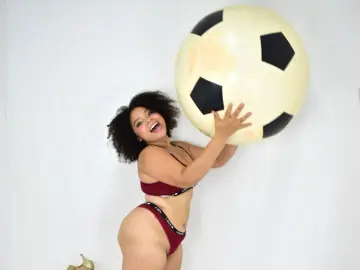 CocoAvelie  live sex cam