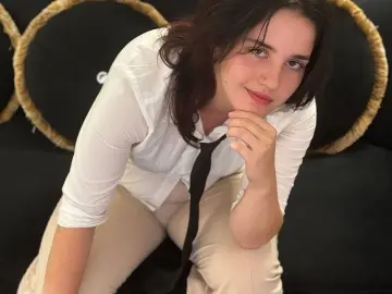 ZlataDouglas  live sex cam