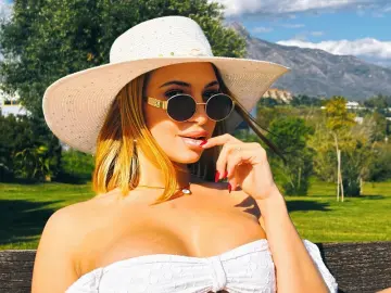 KatherynBills  live sex cam