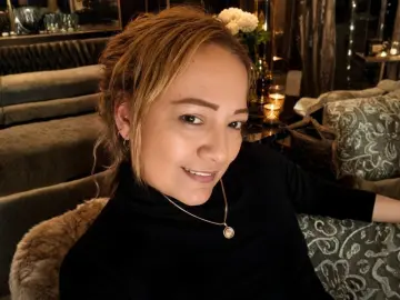 IrishFaster  live sex cam