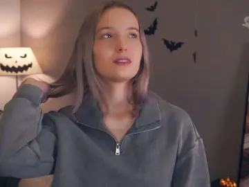 RessieKaua  live sex cam