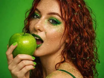BiancaFlame  live sex cam