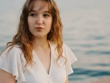 LaureenHosfeld  live sex cam