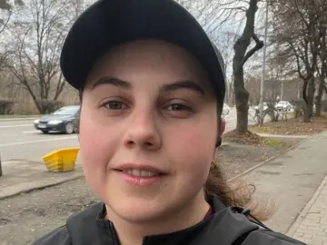 DariaCalm  live sex cam