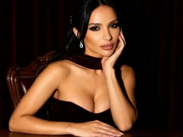Raisa  live sex cam