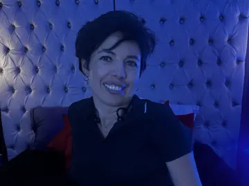 MarietteAdams  live sex cam