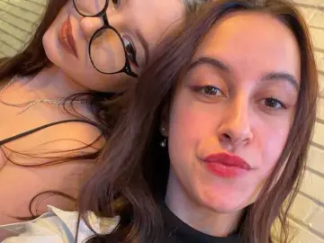 DaliaAndDiedra  live sex cam