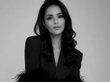 EmiBrow  live sex cam