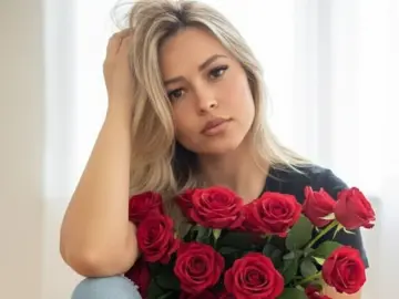 KiaraGomes  live sex cam