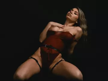 EmmaNikita  live sex cam