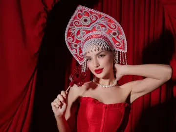 BellaHalle  live sex cam