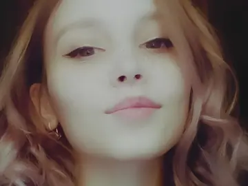 JohanneDelapaz  live sex cam