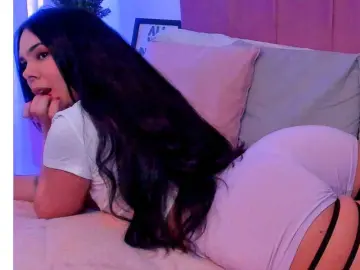 AngieGriffin  live sex cam
