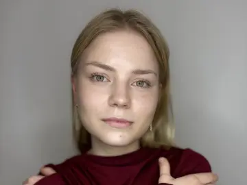 CarolynPratt  live sex cam