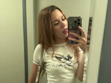 ElnaMana  live sex cam