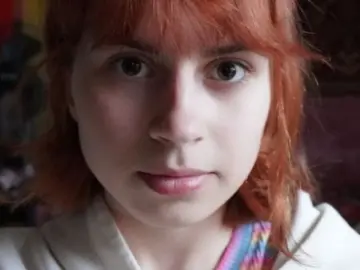 SerafinaGoettl  live sex cam