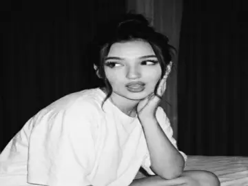 AlaiaHarpers  live sex cam