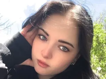 KelleeLobdell  live sex cam