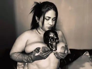 SusannaBolivar  live sex cam