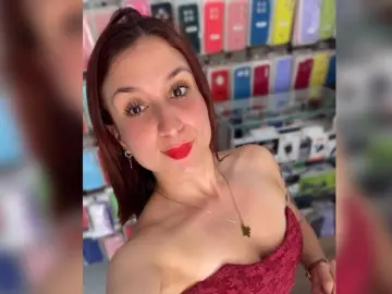 RousseHills  live sex cam