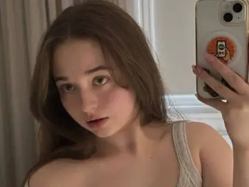 TamaraJameson  live sex cam